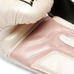 Gants de boxe femme Leone Iconic 10M GN312